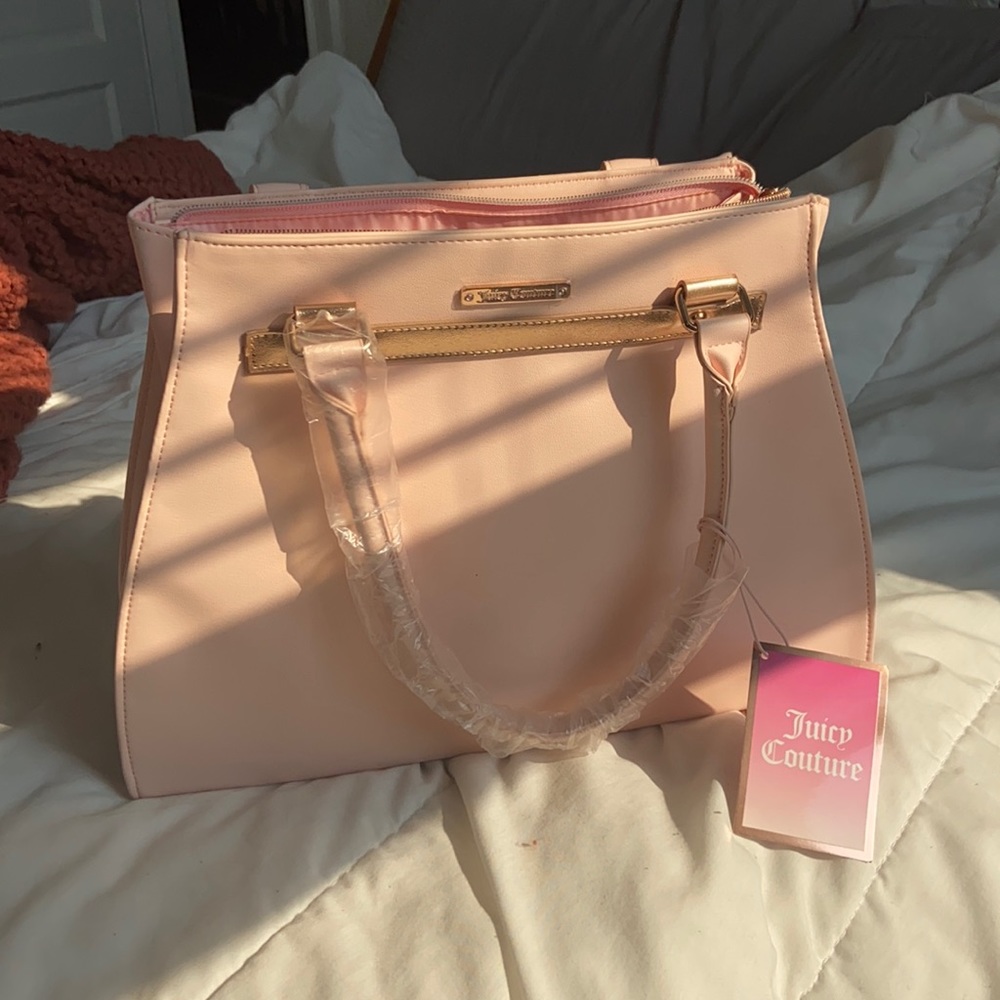 Juicy Couture pink purse/hang bag